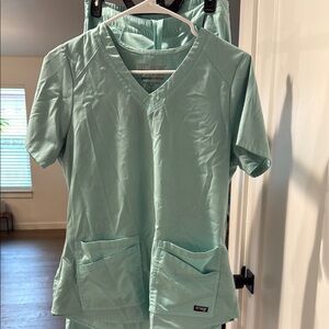 Grey’s Anatomy Light Blue/Surgical Green V-Neck Scrub Top and Pants Set
